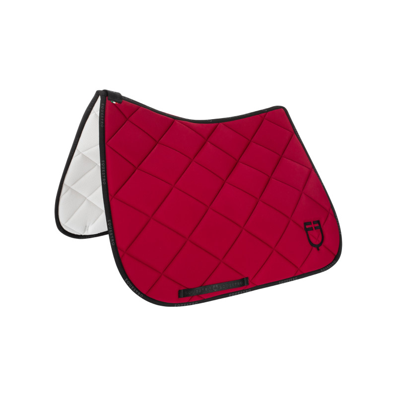 WINE / BLACK