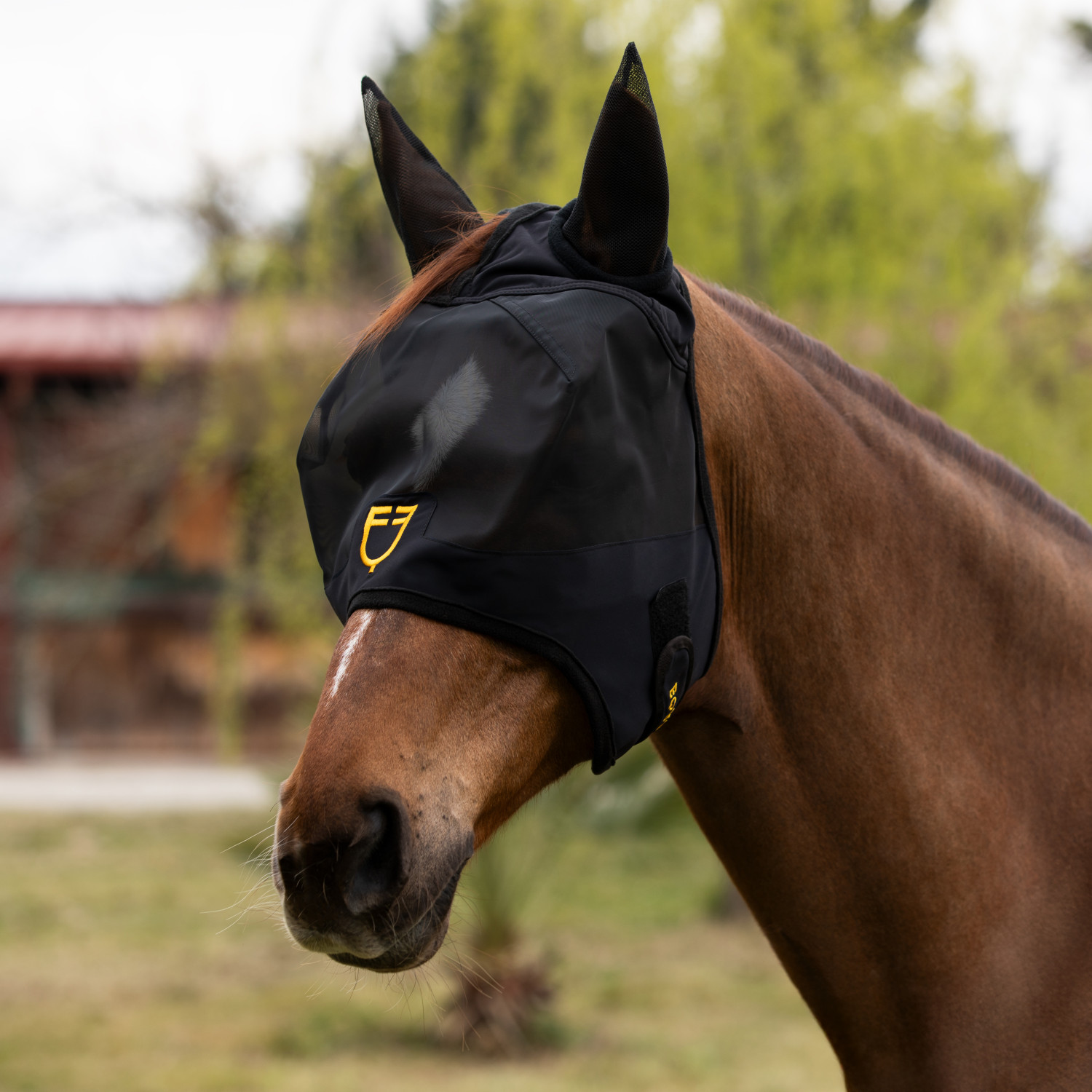 Extra starke Fliegenmaske mit Logo