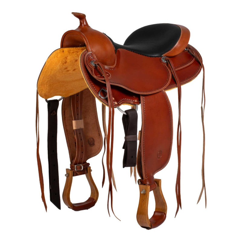Western-Allroundsattel mit kurzem Rundskirt und handgearbeiteter Randverzierung